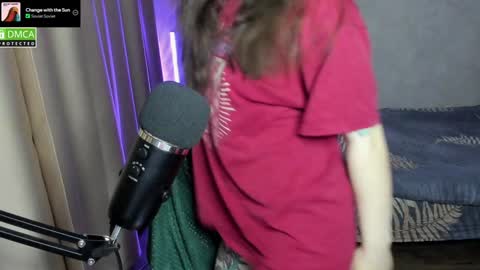 Red online show from 12.21.24