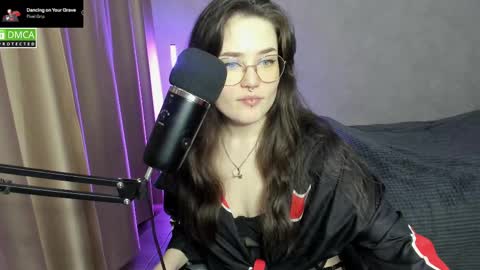 Red online show from 02.28.25