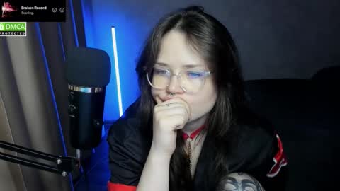 Red online show from 09.27.25