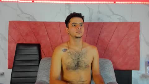 Snapshot of hellanddante_ chatting on 02.06.26 H E L L AND D A N T E online show from 02.06.26