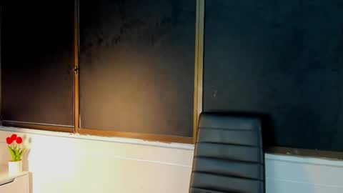 Snapshot of hellanddante_ chatting on 02.18.26 H E L L AND D A N T E online show from 02.18.26