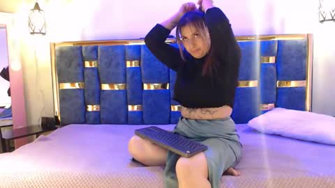 Hellen.  online show from 03.24.26