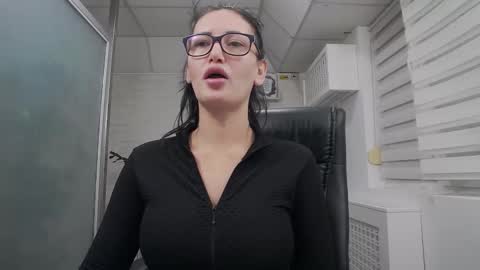    online show from 10.14.25