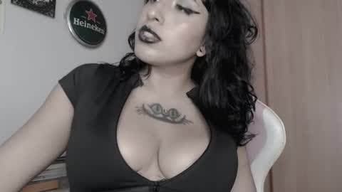 Snapshot of hello_demonkitty chatting on 07.15.26 SIMONA online show from 07.15.26