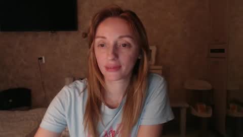 Snapshot of hellokittykaty chatting on 01.15.26 Victory online show from 01.15.26