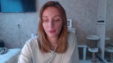 Snapshot of hellokittykaty chatting on 02.17.26 Victory online show from 02.17.26