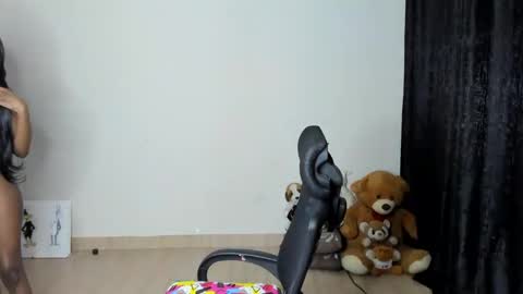 Sandy online show from 02.17.25