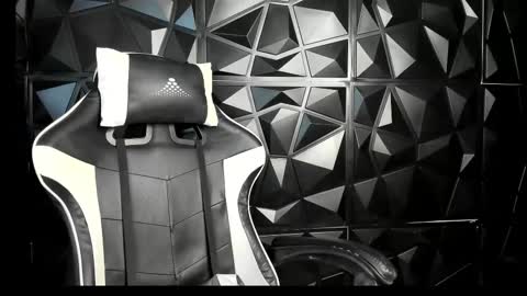 Snapshot of heluehorny13 chatting on 03.12.25 heluehorny13 online show from 03.12.25