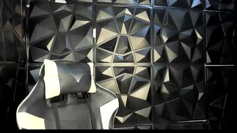 Snapshot of heluehorny13 chatting on 09.23.25 heluehorny13 online show from 09.23.25