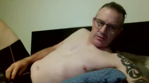 hempie1973 online show from 04.25.26