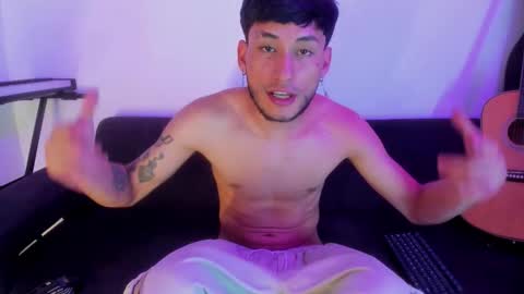 henrik_senn online show from 12.01.25