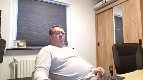 henrikrp1971 online show from 02.09.26