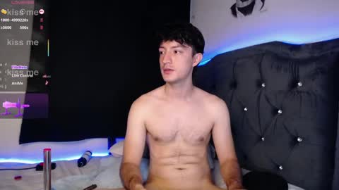 Snapshot of henry_diaz chatting on 09.28.25 Henry online show from 09.28.25