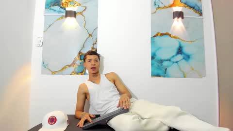 Henry online show from 03.15.26