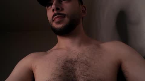 HenryAxe online show from 04.12.26