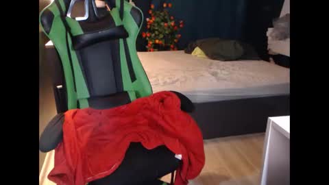 Hentaishiing online show from 11.13.25