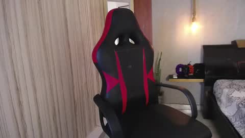 HERA online show from 11.06.25