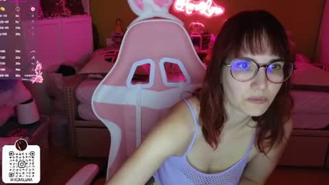 Snapshot of heraluna_ chatting on 08.03.26 HeraLuna online show from 08.03.26