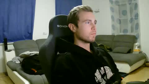 John Pearl online show from 02.02.26