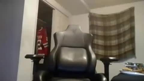 Hereforbootyyyy online show from 12.13.24