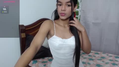 Alana online show from 12.26.24