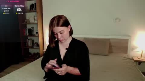 Snapshot of hermionemoon chatting on 07.01.26 Goddess Hermione online show from 07.01.26