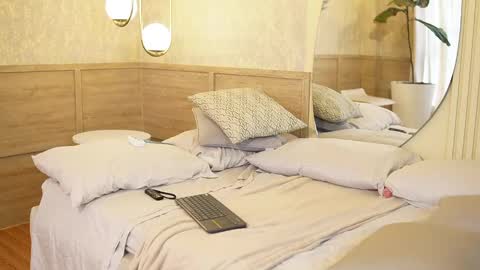 Hermione Scott online show from 01.14.25