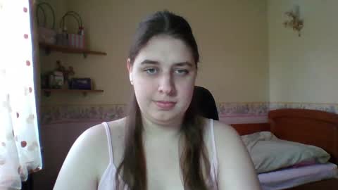 hess_luna_ online show from 04.08.26