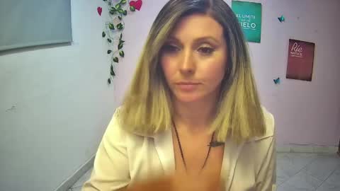 Snapshot of hestesiaxx chatting on 04.07.26 Hestesiaxx online show from 04.07.26