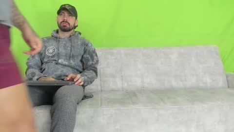 heteros men online show from 03.10.25