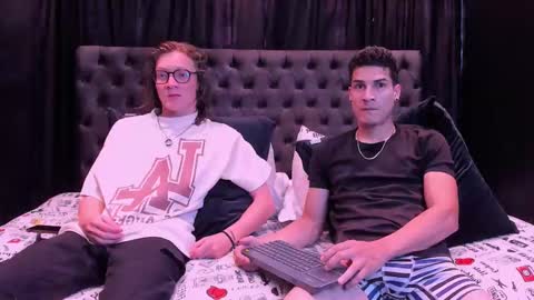 heteros men online show from 03.14.26