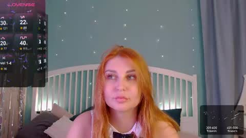 Snapshot of hey_cassie chatting on 07.16.26 hey_cassie online show from 07.16.26