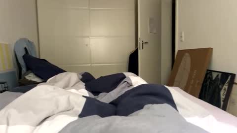 hey_girls_ online show from 06.04.26