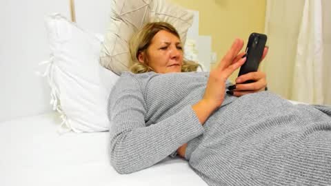 Heyheygrey online show from 02.13.25