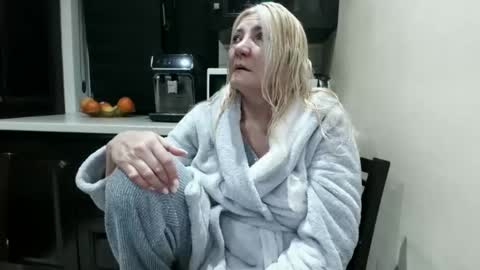 Snapshot of heyheygrey chatting on 02.03.26 Heyheygrey online show from 02.03.26