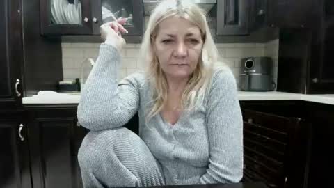 Snapshot of heyheygrey chatting on 02.05.26 Heyheygrey online show from 02.05.26