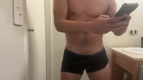 hhernan1 online show from 03.29.26