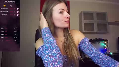 Lina online show from 02.11.25