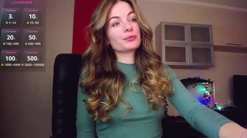 Lina online show from 03.01.25