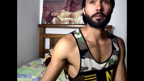 hideonbush online show from 12.01.25