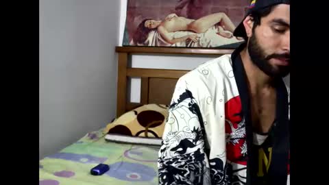 hideonbush online show from 12.03.25