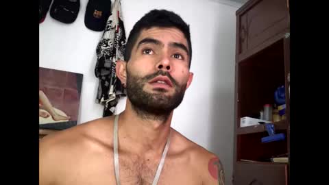 hideonbush online show from 04.24.26