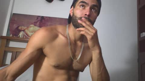 hideonbush online show from 04.27.26