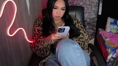 high online show from 04.07.26