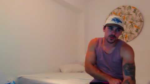 Snapshot of highnightz chatting on 09.19.25 highnightz online show from 09.19.25