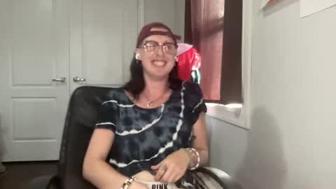Snapshot of highqueenjuno chatting on 07.29.26 Juno online show from 07.29.26