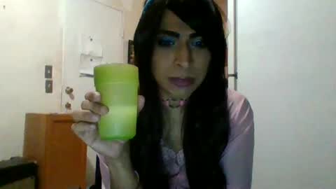 Snapshot of hihheelstranny chatting on 12.28.24 hihheelstranny online show from 12.28.24