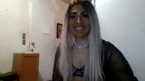 Snapshot of hihheelstranny chatting on 11.01.25 hihheelstranny online show from 11.01.25