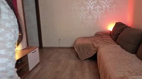 HIHIKA online show from 01.09.26