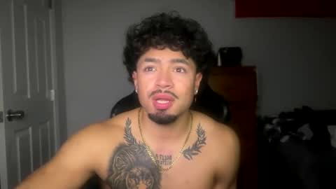 Snapshot of hii682902 chatting on 10.20.25 hii682902 online show from 10.20.25